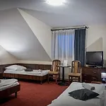 Bed & Breakfast Czarna Owca 3*