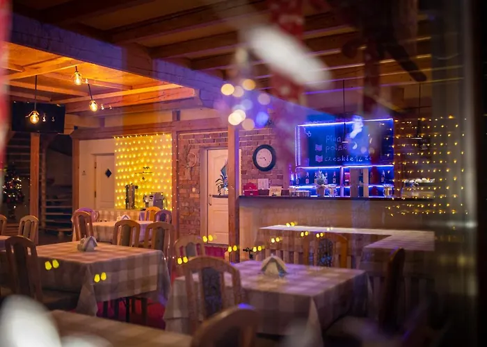 Czarna Owca Bed & Breakfast 3*