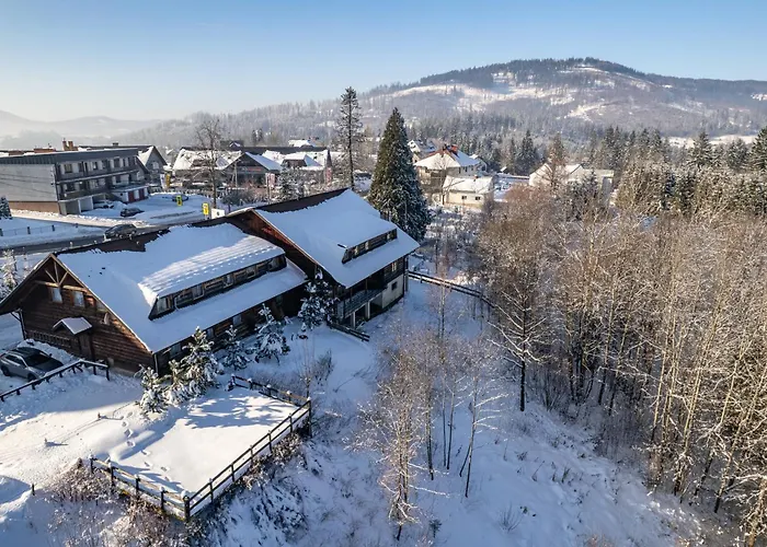 Czarna Owca Bed & Breakfast 3*